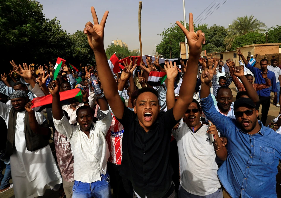 Уличные протесты в городе Хартум, Судан.