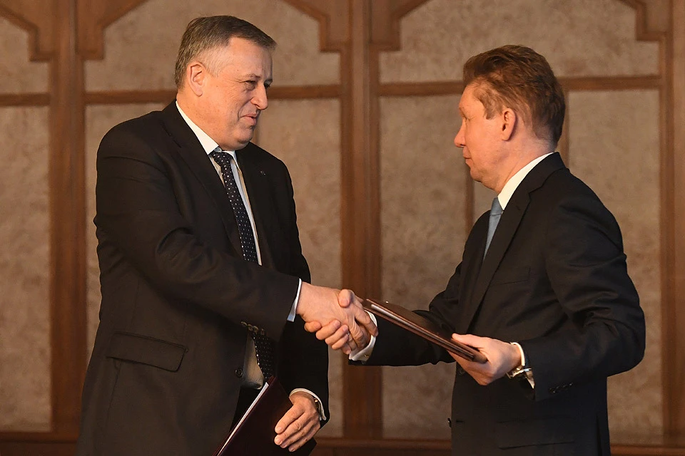 Александр Дрозденко и Алексей Миллер подписали договор о сотрудничестве между правительством Ленинградской области и ПАО «Газпром».