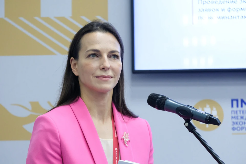 Вдова Александра Починка, ректор Российского государственного социального университета Наталья Починок