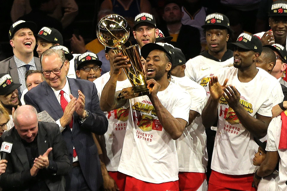 Чемпионом НБА стал клуб "Торонто Рэпторз".