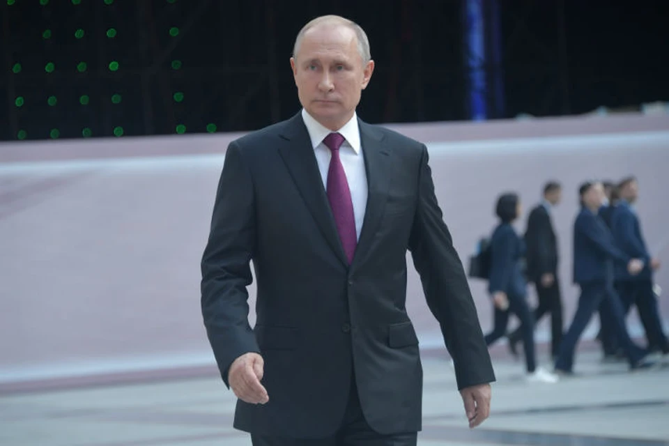 Владимир Путин прилетел в Иркутскую область.