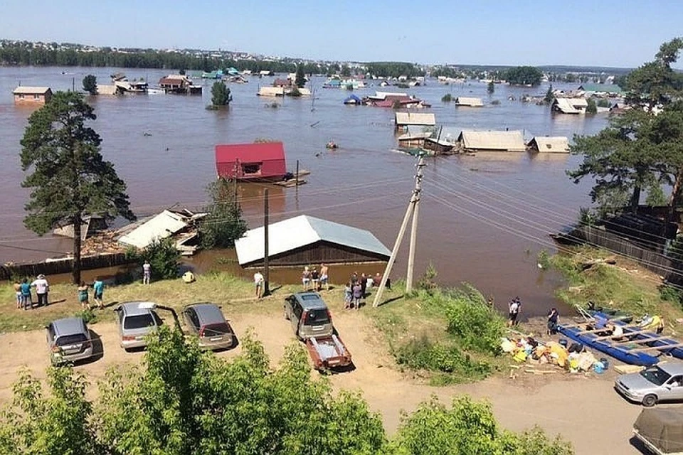 Наводнение в Иркутской области: количество погибших возросло до 14 человек. Фото: Николай Текалов.
