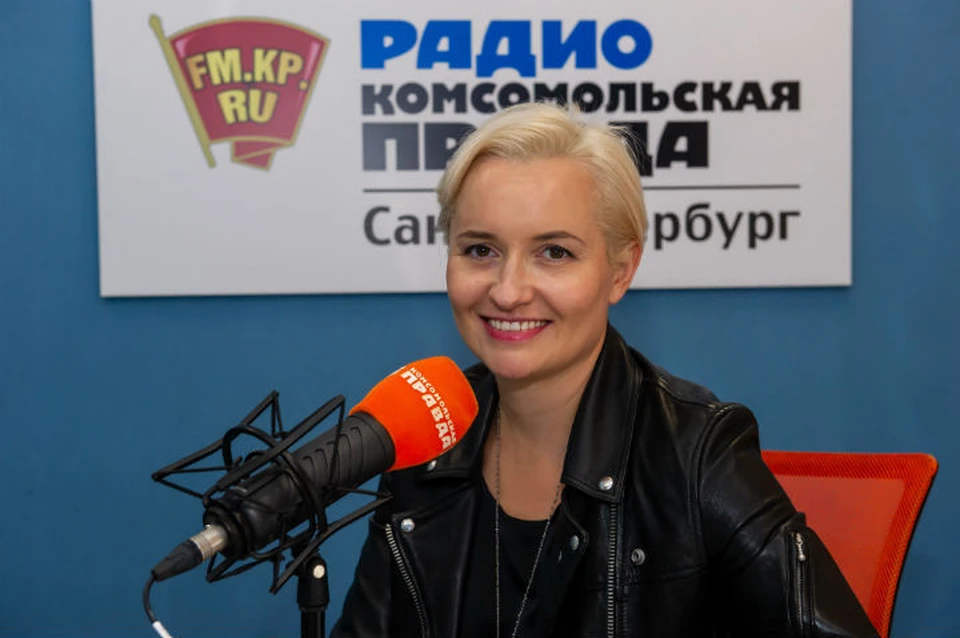 Мария Сёмушкина в студии радио «Комсомольская Правда в Петербурге»