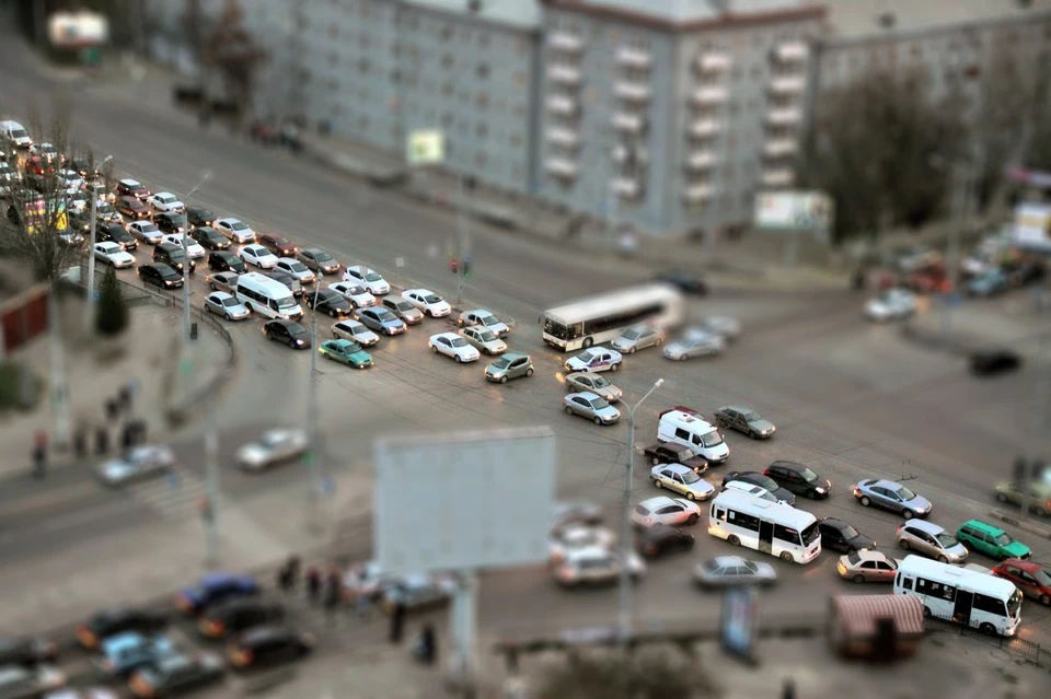 Неудивительно, что, с таким количеством автомобилей и огромными пробками в часы пик, воздух в Ростове-на-Дону не отличается чистотой.