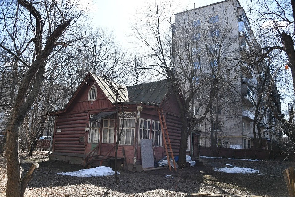 В Кировской области осталось не отремонтировано более 600 домов, запланированных на этот год