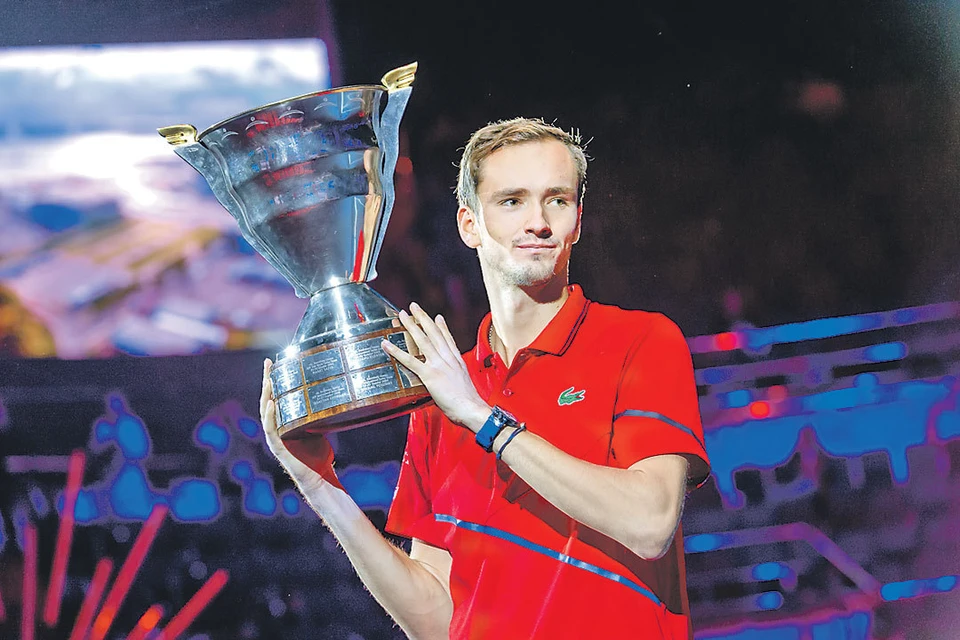Это уже третий титул Даниила Медведева в этом году и шестой в карьере.