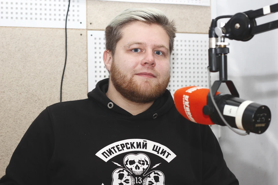 Александр Толстых