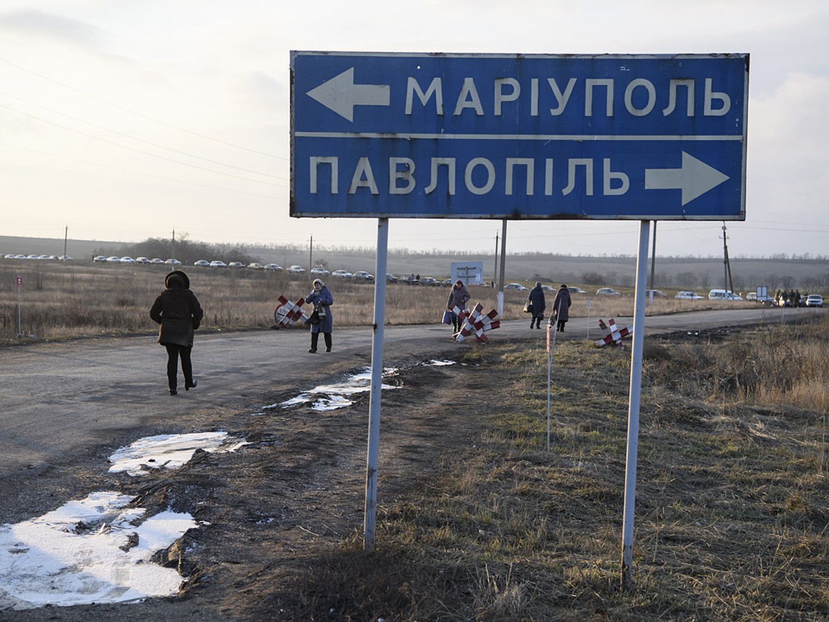 Мариуполь и Славянск живут, как в осаде, и ведут тихую партизанскую войну -  KP.RU