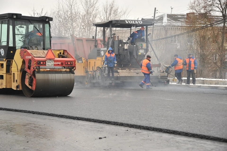 На строительство и ремонт дорог в районах республики выделили 9,67 млрд рублей