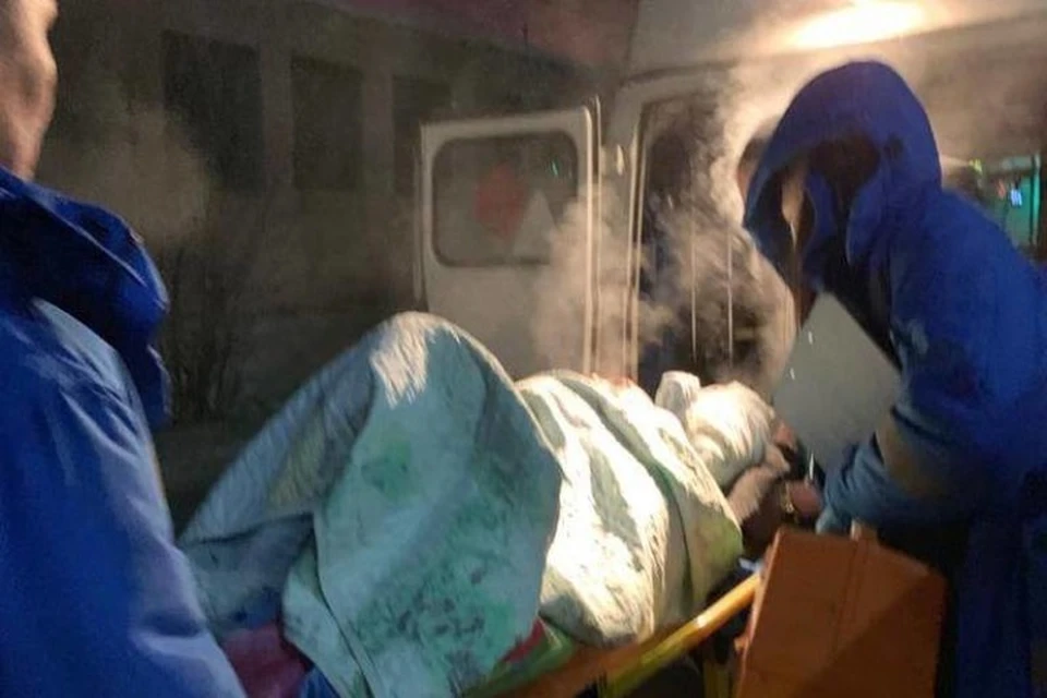 Диспетчер скорой отказывалась принимать вызов, ссылаясь на то, что в больнице мужчину все равно не примут.