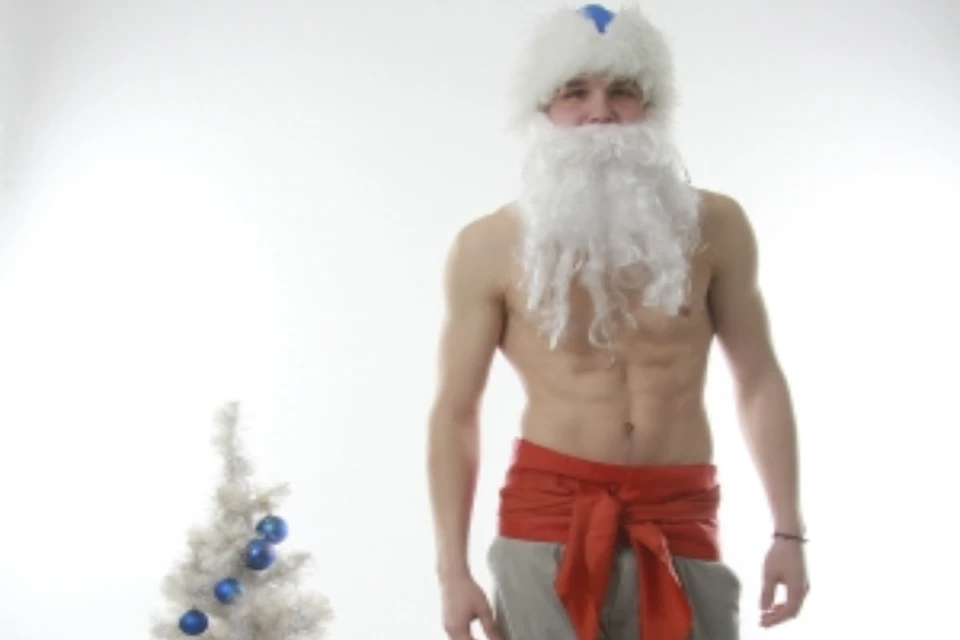У Евгении только одна просьба – стриптизер в костюме Деда Мороза