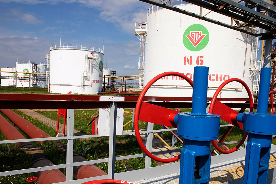 Россия с первого дня нового 2020 года прекратила поставки нефти на нефтеперерабатывающие заводы Белоруссии
