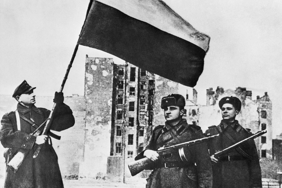 В этот день в 1945 году Красная Армия окончательно освободила Варшаву от немецкой оккупации. Фото: Фотохроника ТАСС