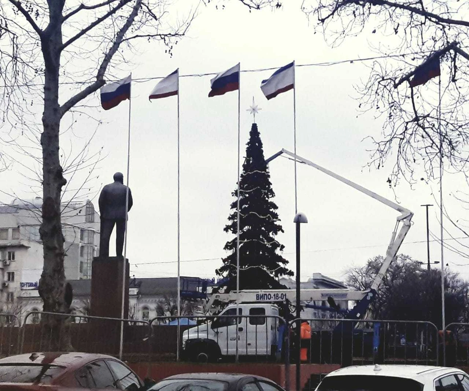 Новогодний символ вернется через год