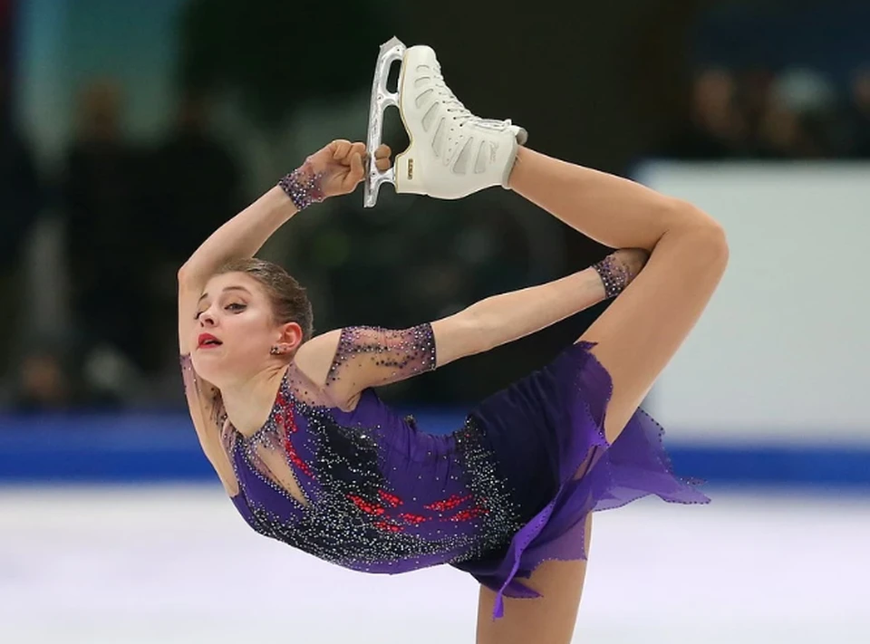 Алена Косторная в 16 лет выиграла чемпионат Европы по фигурному катанию