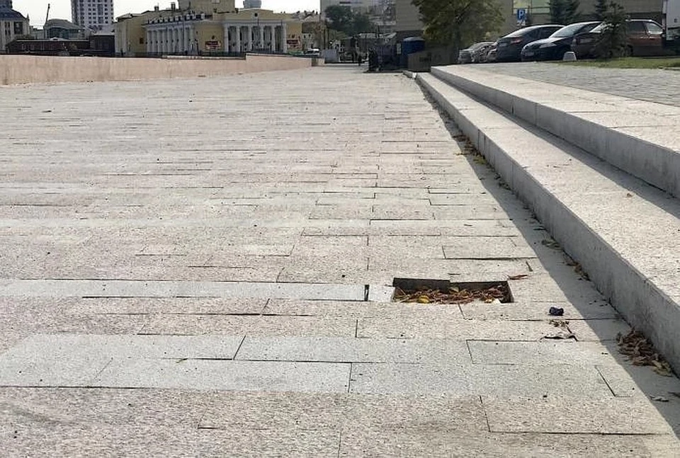 Такой набережная стала через несколько дней после ремонта. Фото: «Челябинский урбанист»