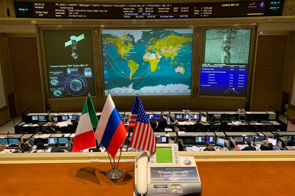 Корабль "Союз МС-13" отстыковался от МКС