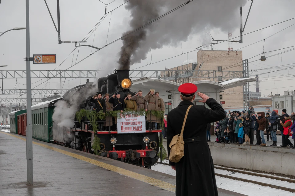 Поезд Победы, прибывший в Ленинград после прорыва блокады, вновь вернулся на Финляндский вокзал