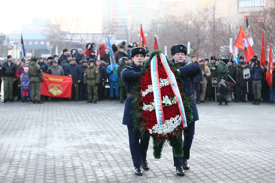 15 февраля отмечается День памяти о россиянах, исполнявших служебный долг за пределами Отечества. Фото: gubernator74.ru