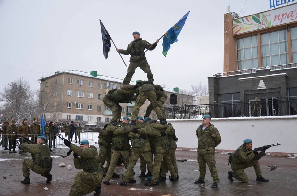 Старый Оскол посетили участники комбинированного марш-броска. Фото пресс-службы администрации Старооскольского городского округа