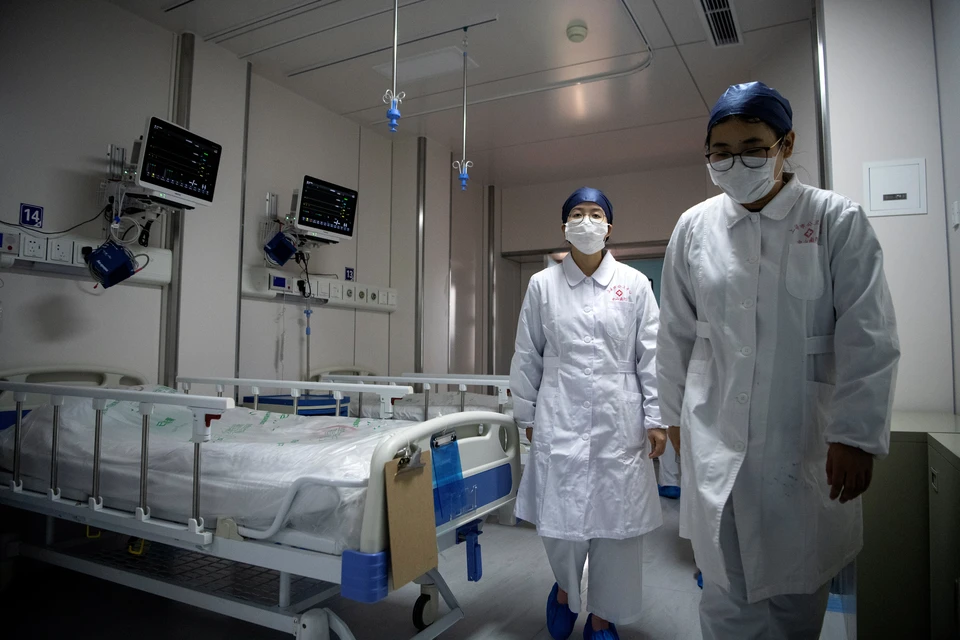В Китае от коронавируса вылечились почти в шесть раз больше людей, чем умерли