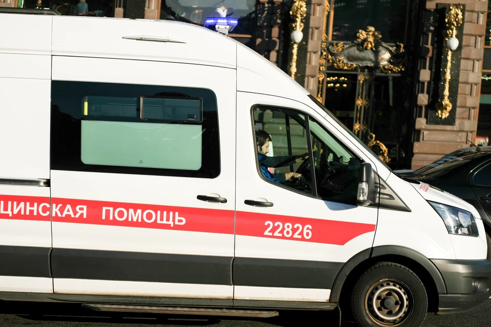 Рабочий умер на автомобильном заводе на Комендантском проспекте