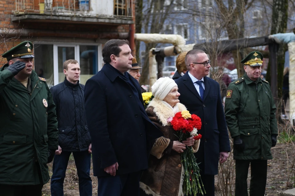 В Смоленске прошел третий «Парад для одного ветерана». Фото: администрация города Смоленска.