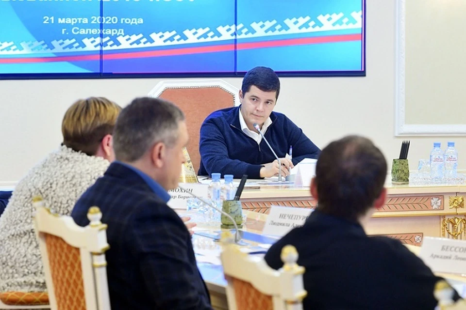 Губернатор Ямала подвел промежуточные итоги работы штаба по коронавирусу. Фото правительства региона.