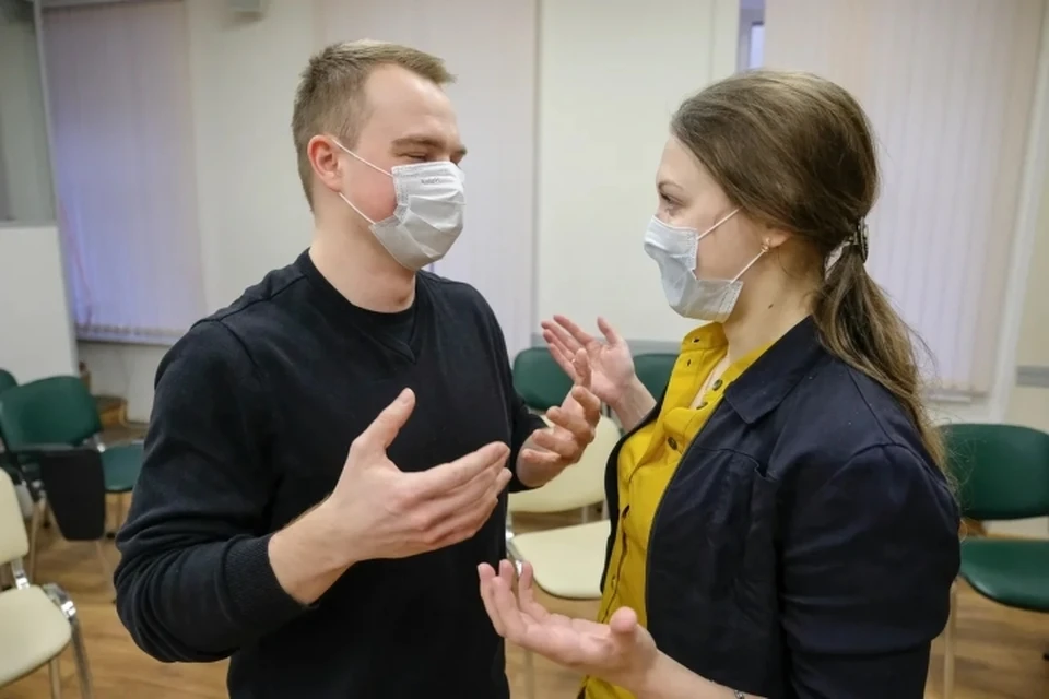 Петербуржцев попросили самоизолироваться во время нерабочей недели.