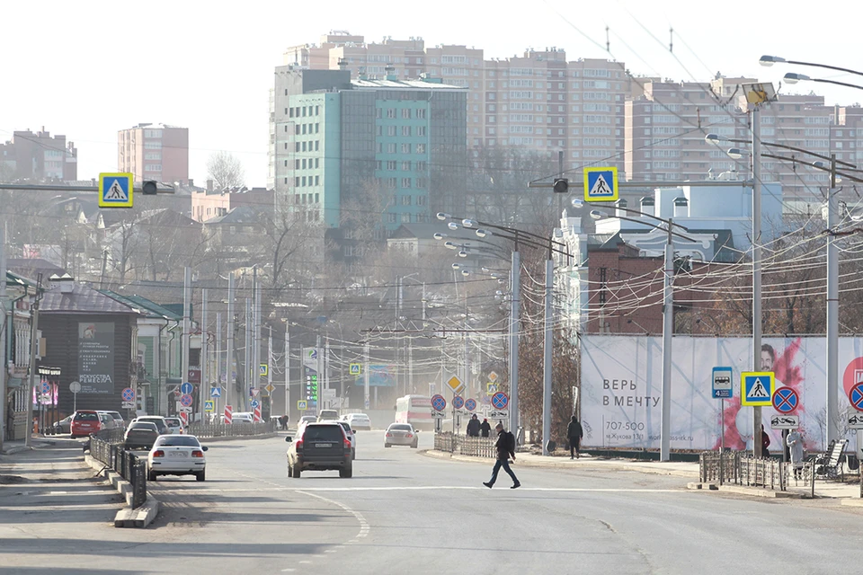 Режим самоизоляции в действии: из-за коронавируса улицы Иркутска стали пустыми.