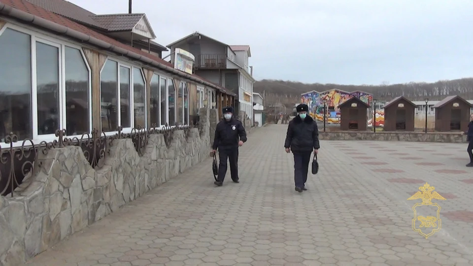 Полиция продолжает проверки заведений общепита.