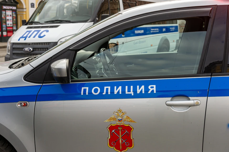 Полиция разыскивает неизвестного, пытавшегося поджечь церковь в Петербурге