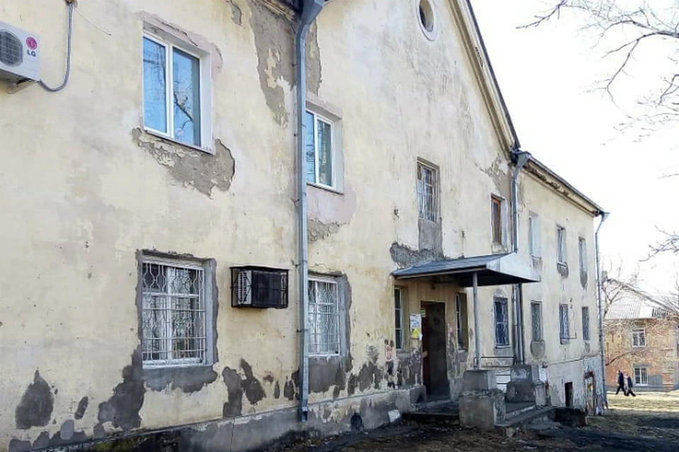 Дом в Хабаровске начал разрушаться на глазах у жильцов