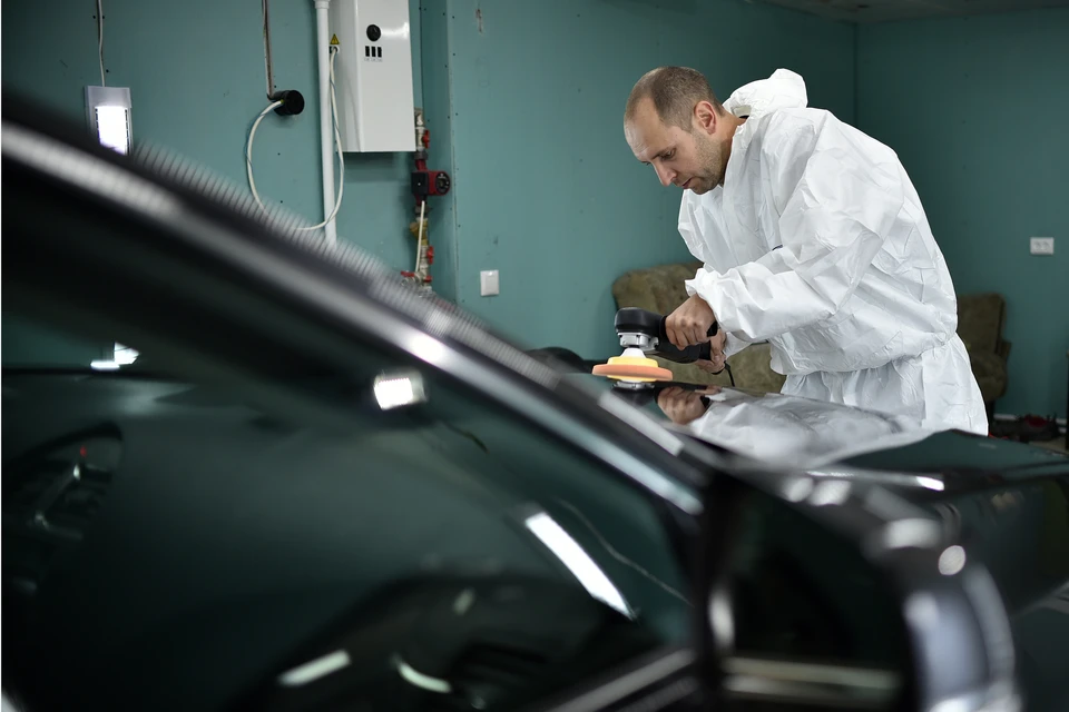 Весь в крапинку. Как избавиться от битума и насекомых на кузове ...