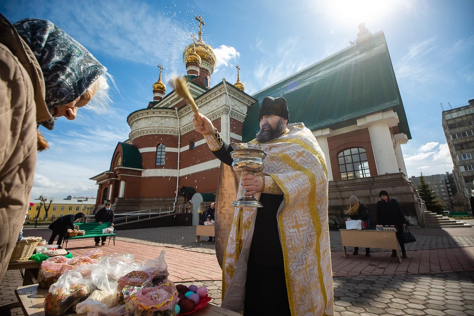 Храм Георгия Победоносца в Челябинске Пасха