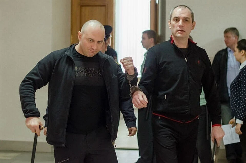 Сергей Козаев (слева) уже мертв, Сергей Догадин исчез из поля зрения родных и близких