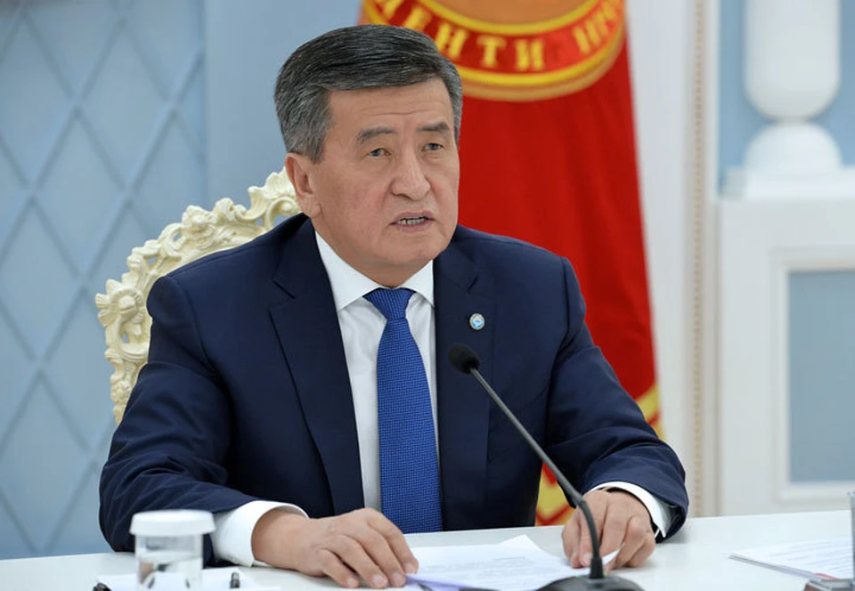 Президент проводит совещание с руководителями госорганов.