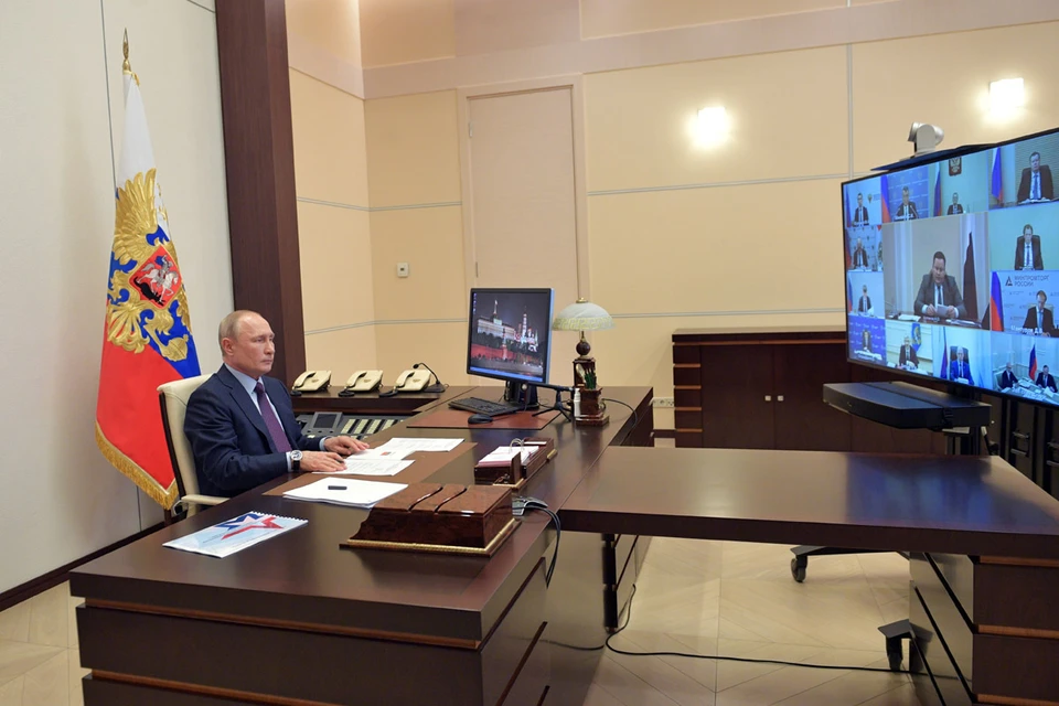 Президент России Владимир Путин 6 мая 2020 года в режиме видеоконференции проводит совещание по санитарно-эпидемиологической ситуации