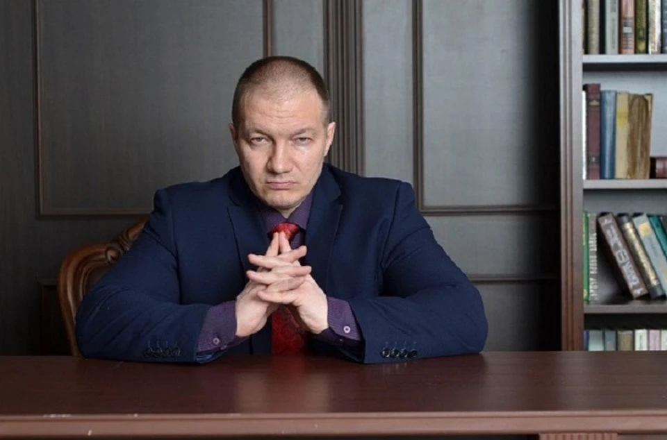 В прошлом адвокат был следователем по особо важным делам. Фото: сайт advokat-yanyshev.ru