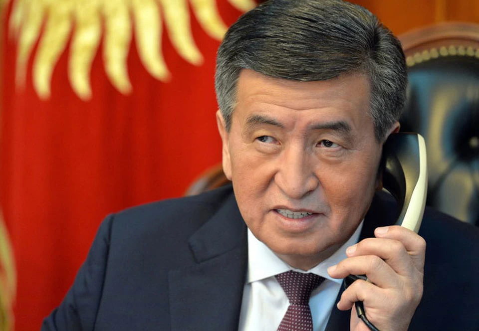 Президент поздравил казахстанского коллегу с днем рождения.