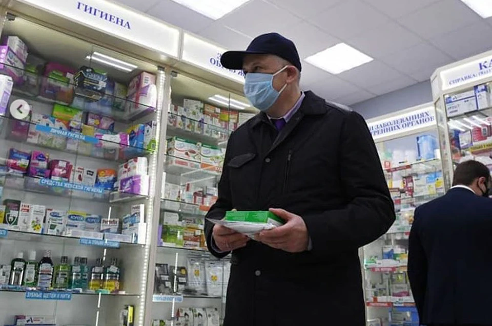 Ленинградская область заняла первое место в рейтинге мер поддержки благодаря решению губернатора Александра Дрозденко обеспечить малоимущие семьи медицинскими масками. Фото: Инстаграм.