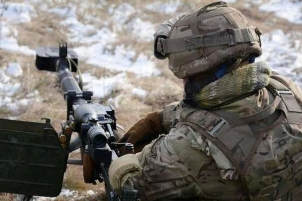 Топливо украинские вояки сбывают на сторону. Фото: Русская Весна