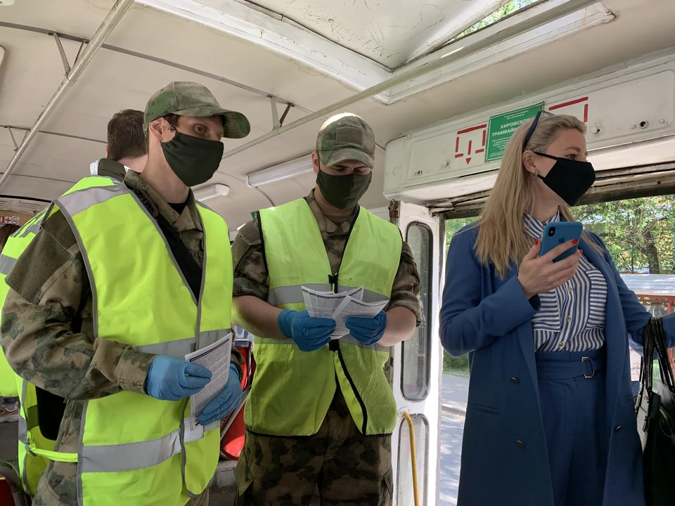 Дружинники, полицейские и департаменты продолжают контроль ФОТО: Администрация Самары