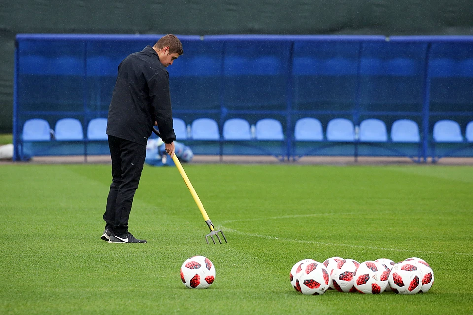 Теперь начать тренировки футбольные клубы смогут в самой Москве