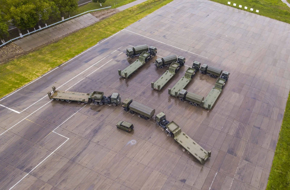 Автомобильные войска отмечают юбилей.