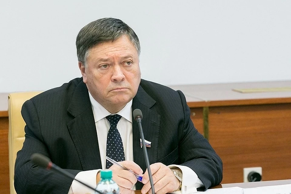 По мнению сенатора, власти Брянской области подают пример остальным регионам и федеральному центру, как нужно действовать в сложной ситуации.