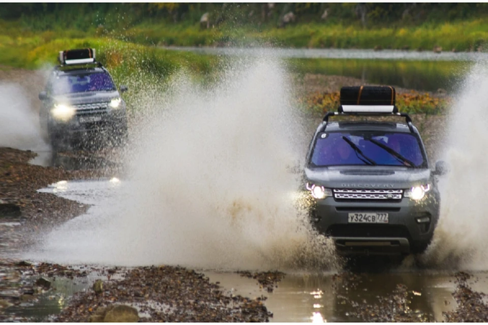 Семь лет команда «АВТОТУР» в рамках масштабного экспедиционного проекта Land Rover совершает автомобильные путешествия по просторам нашей необъятной страны