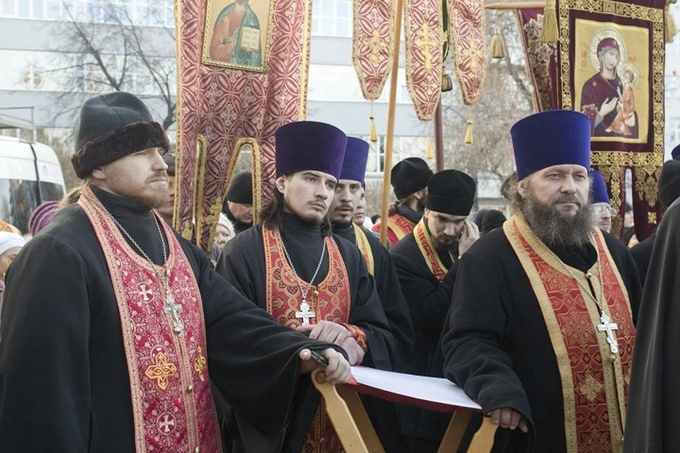 Обычно такое мероприятие проходит в виде крестного хода