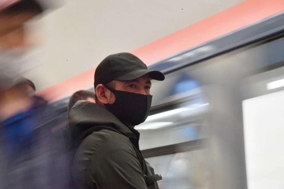 В Новосибирске с 28 мая 138 человек оштрафовали за отсутствие маски в общественном месте.