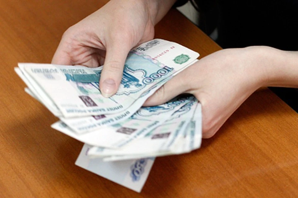 Семьи в Тверской области с детьми 16 и 17 лет получат единовременную денежную выплату.